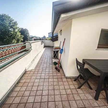 I Quattro Laghi Casa Delle Stelle Lägenhet Brebbia